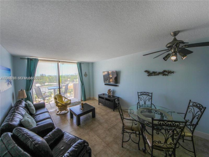 Property photo # 4