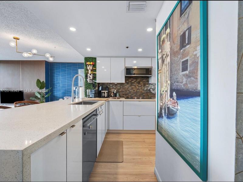 Property photo # 6