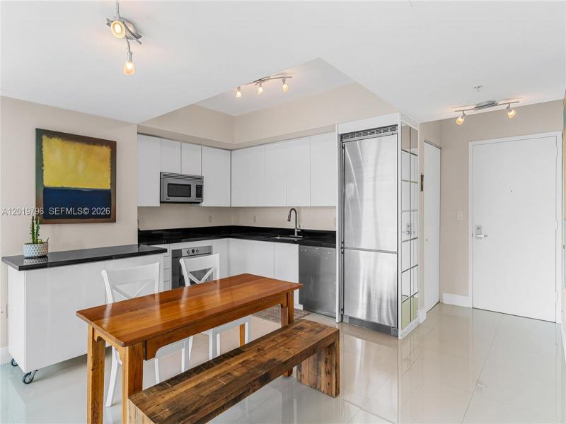 Property photo # 9
