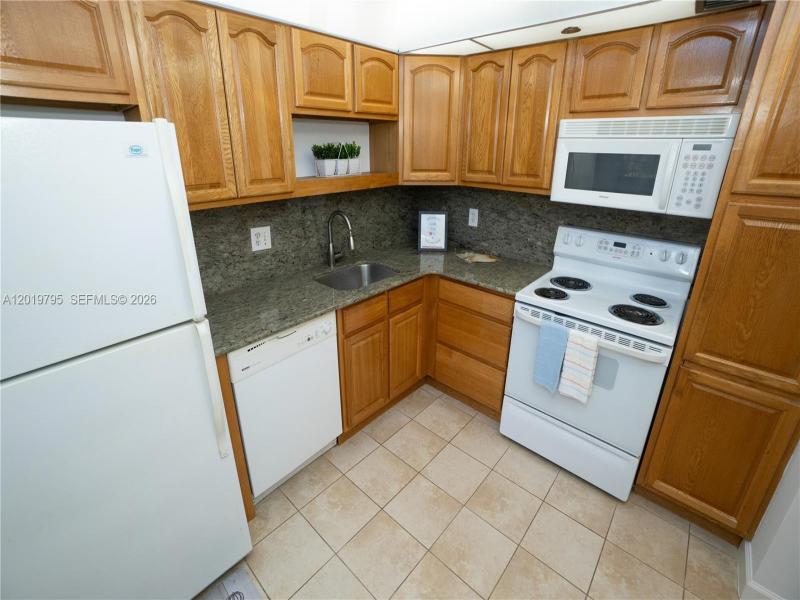 Property photo # 0