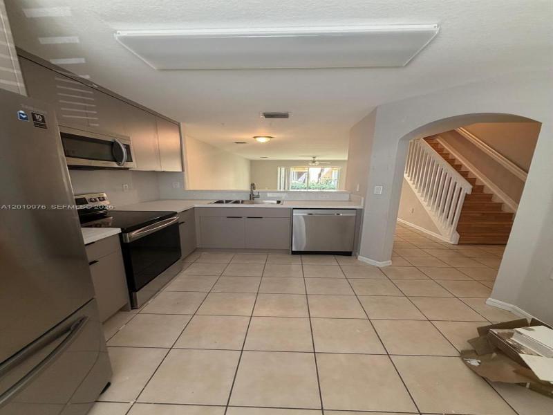 Property photo # 2