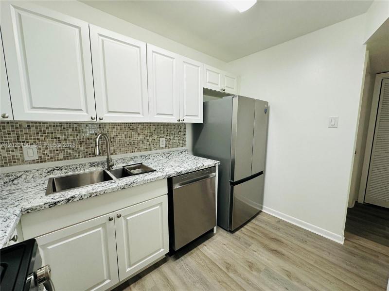 Property photo # 4