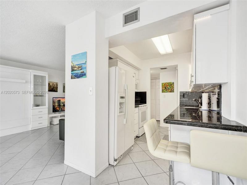 Comprar apartamento en Winston Towers 1611
