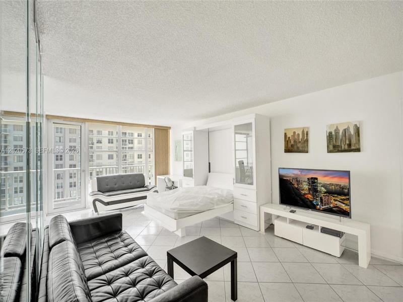 Comprar apartamento en Winston Towers 1611