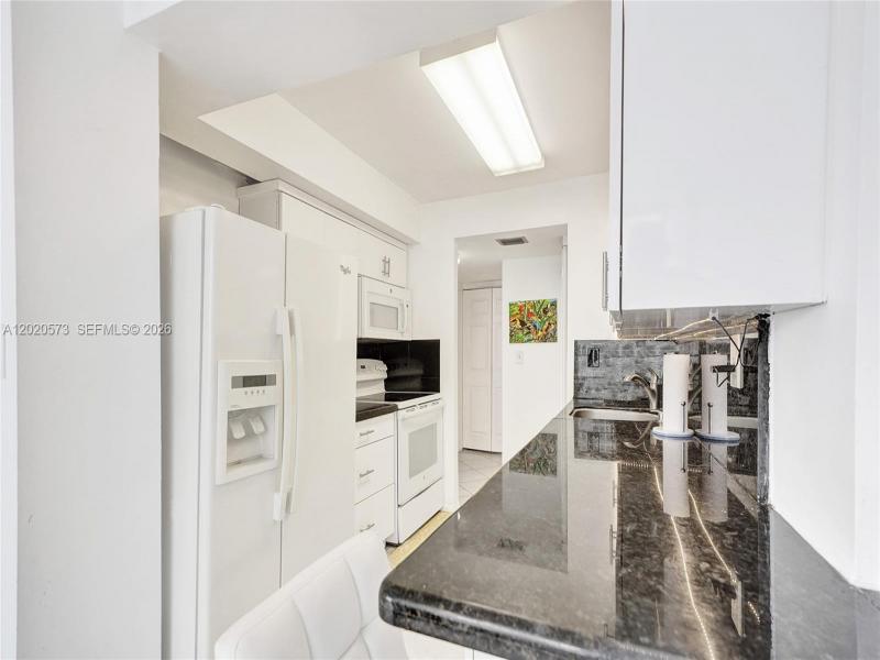 Comprar apartamento en Winston Towers 1611