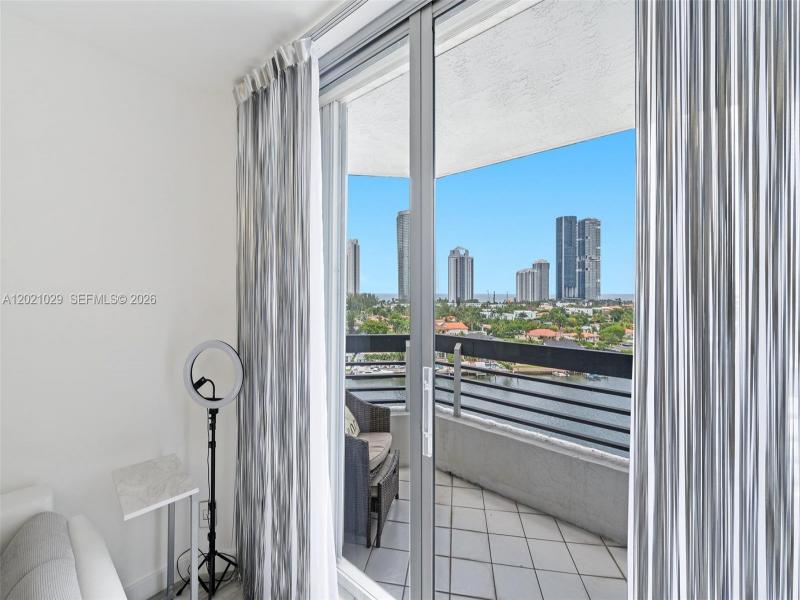 Property photo # 4