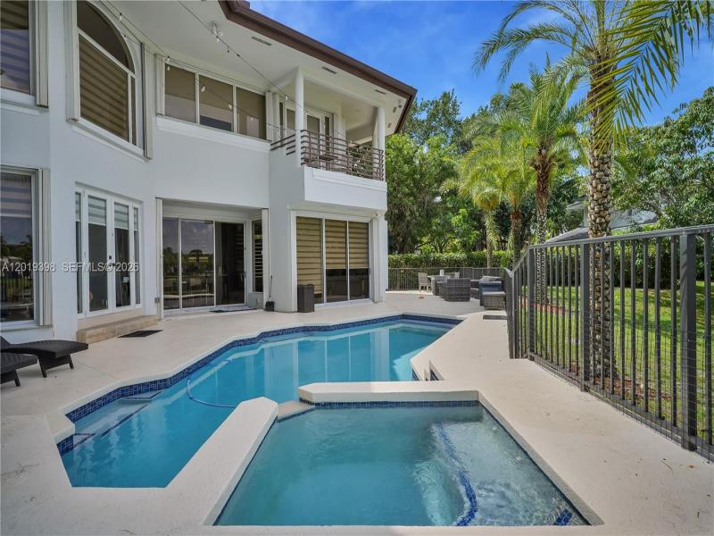 Property photo # 9