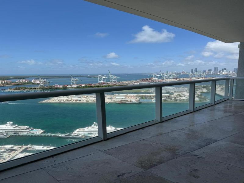 Property photo # 0