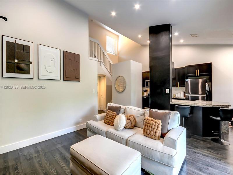 Property photo # 8
