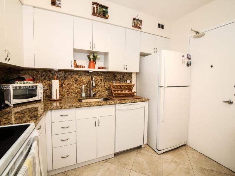 Property photo # 6