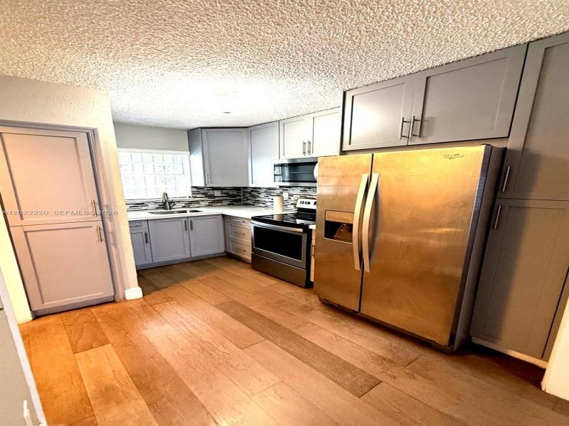 Property photo # 0