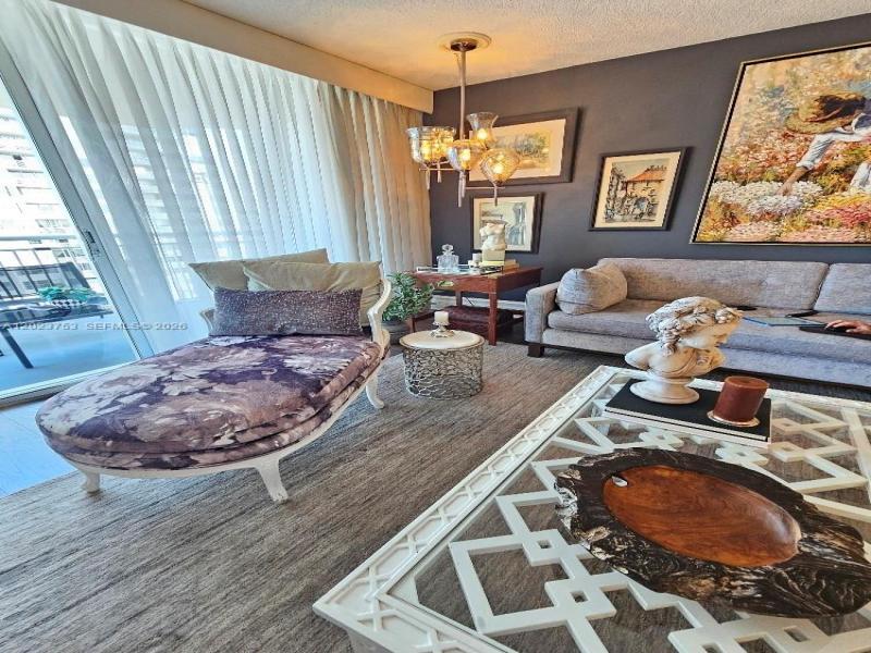 Comprar apartamento no Del Prado South Tower 901