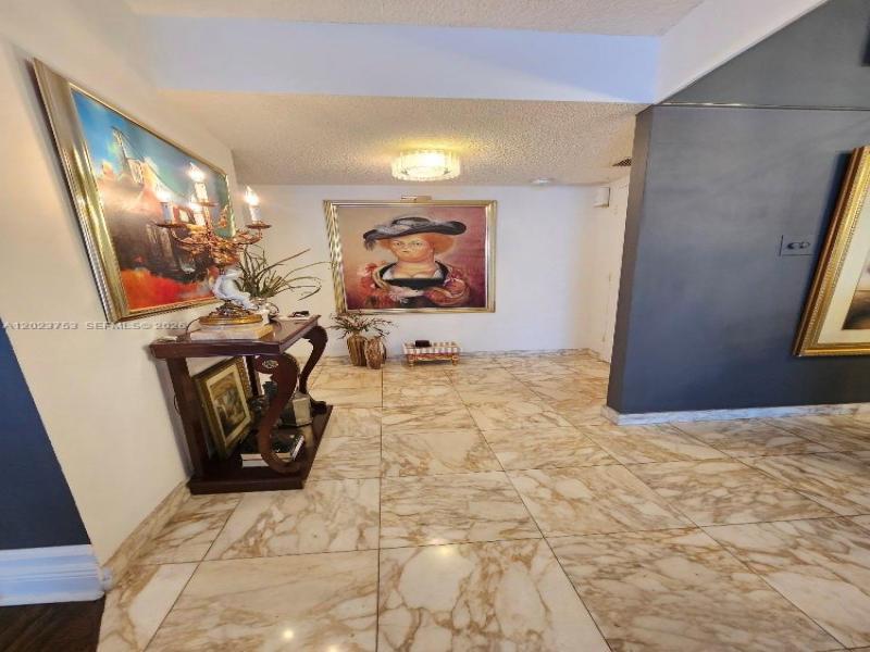 Comprar apartamento no Del Prado South Tower 901