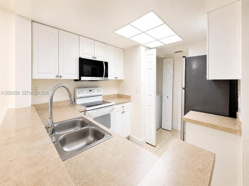 Property photo # 3