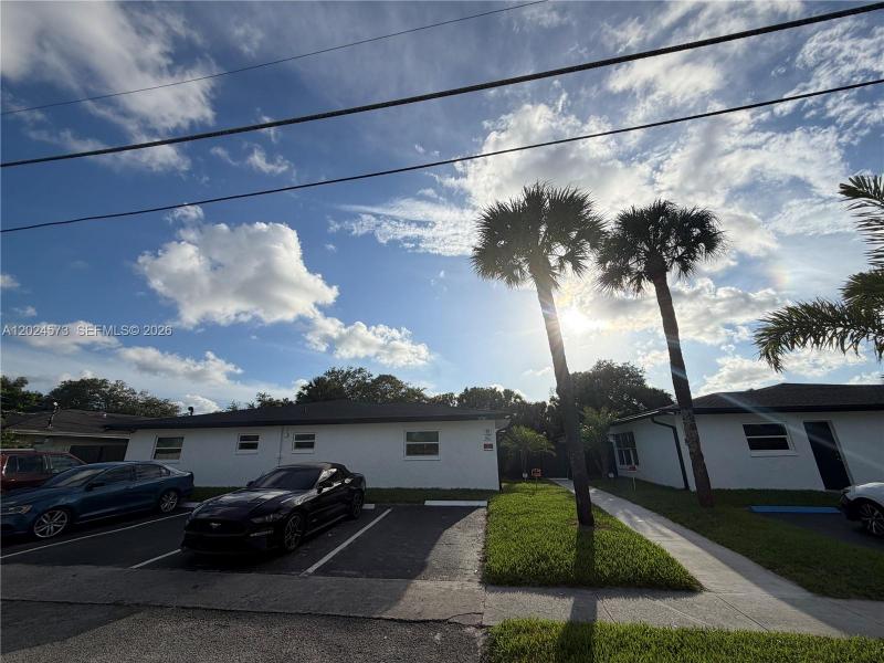 Property photo # 0