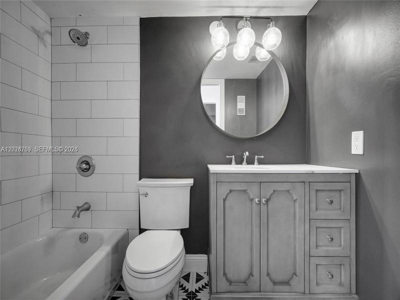 Property photo # 2