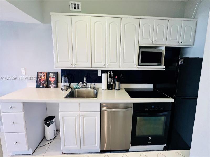 Property photo # 6