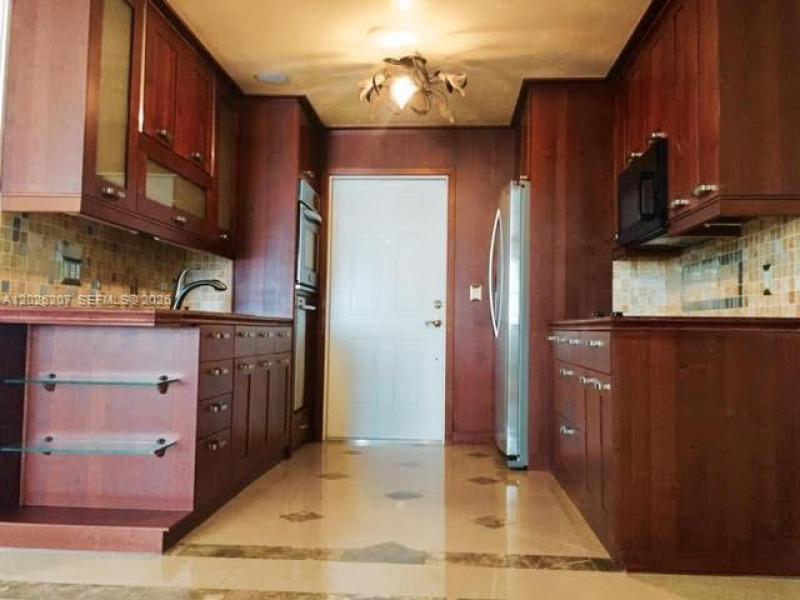 Property photo # 4