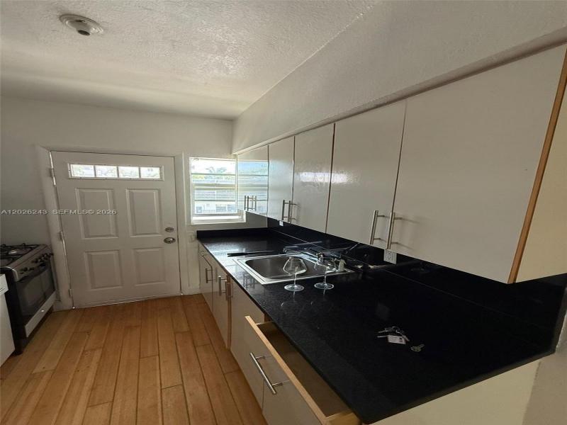 Property photo # 7