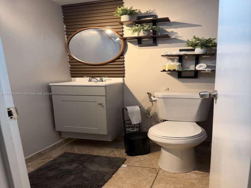 Alquiler de apartamento en Bayshore Yacht Tennis Club 411