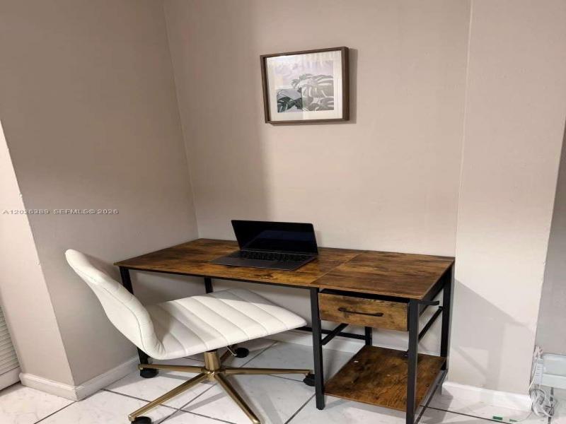 Alquiler de apartamento en Bayshore Yacht Tennis Club 411