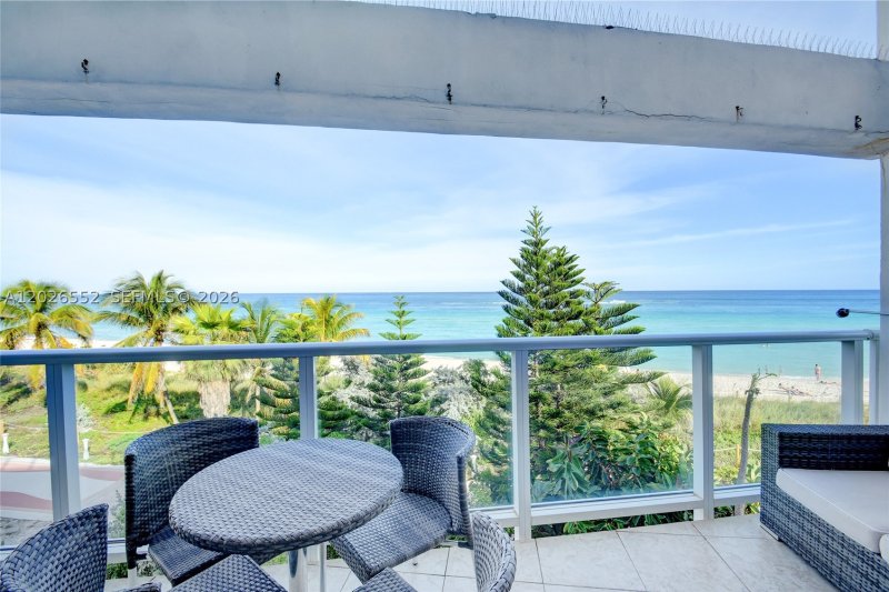 Castle Beach Club Apt #P2