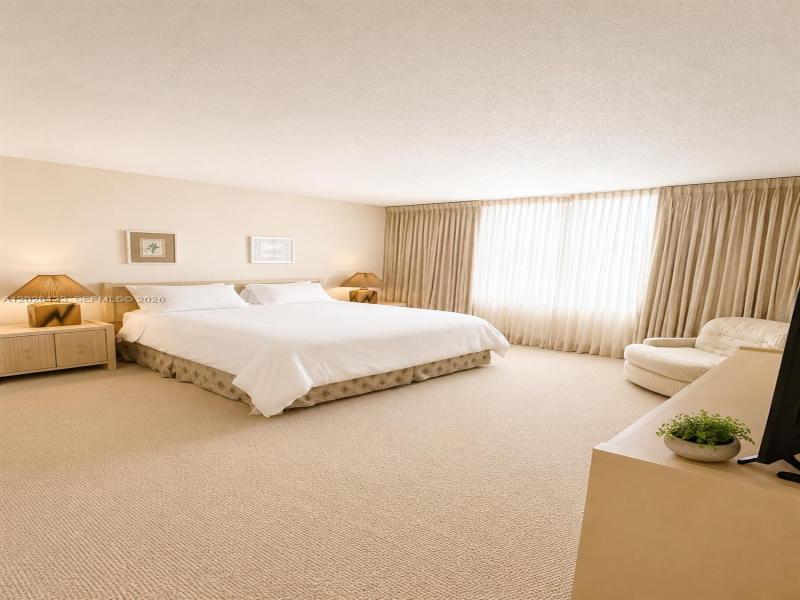 Condo for sale at Prince George 2G