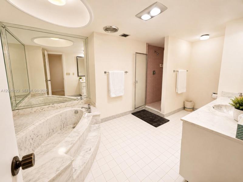 Condo for sale at Prince George 2G