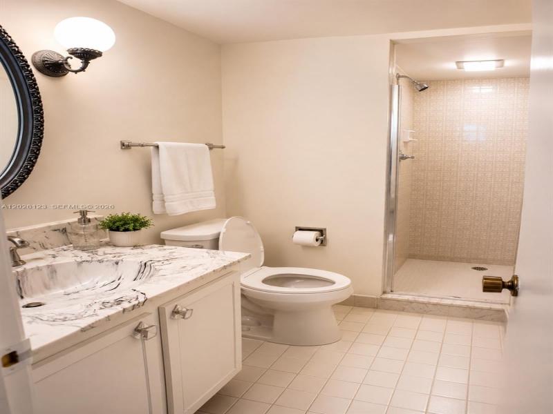Condo for sale at Prince George 2G