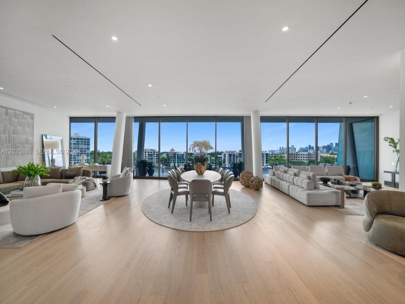 Condo for sale at Vita at Grove Isle PH-L05