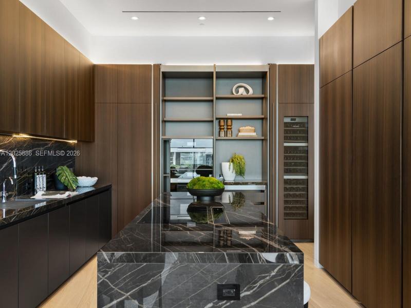 Condo for sale at Vita at Grove Isle PH-L05