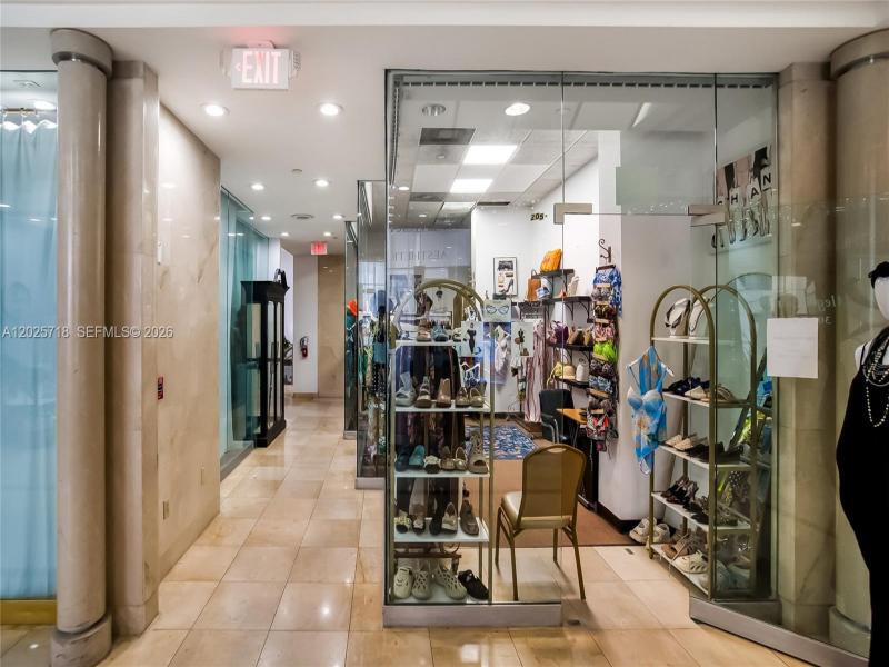 Comprar apartamento en Aventura Beach Club CU205A