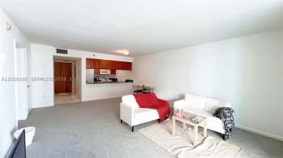 The Club At Brickell Bay Apt #2814