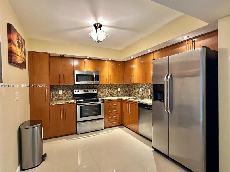 Property photo # 0