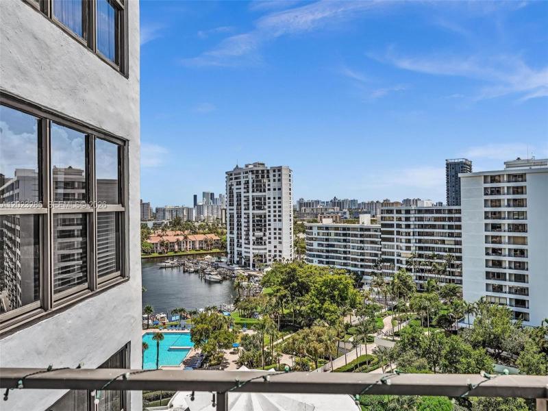 Condo for sale at Olympus Condo 1514
