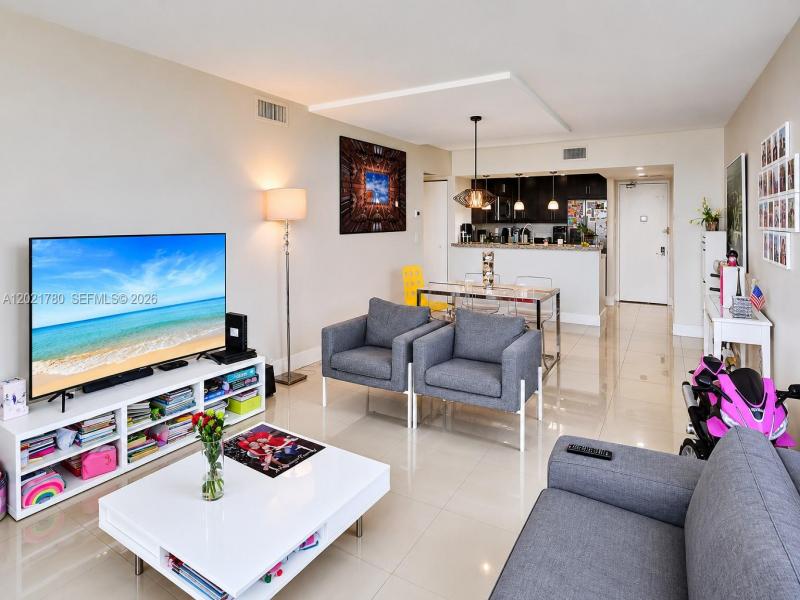 Condo for sale at Coronado I 809