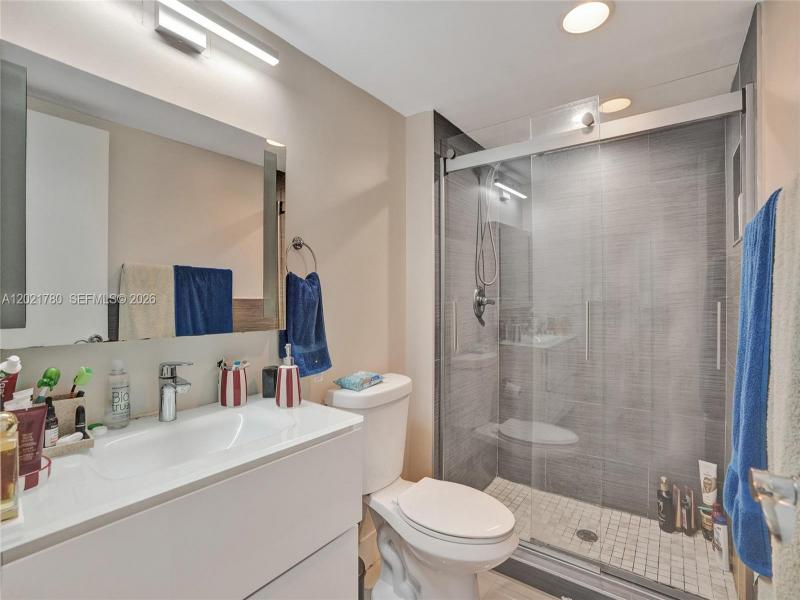 Condo for sale at Coronado I 809