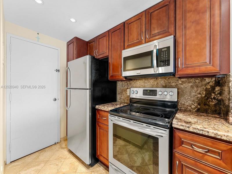 Condo for sale at The Hemispheres 3L