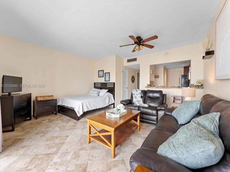 Condo for sale at The Hemispheres 3L