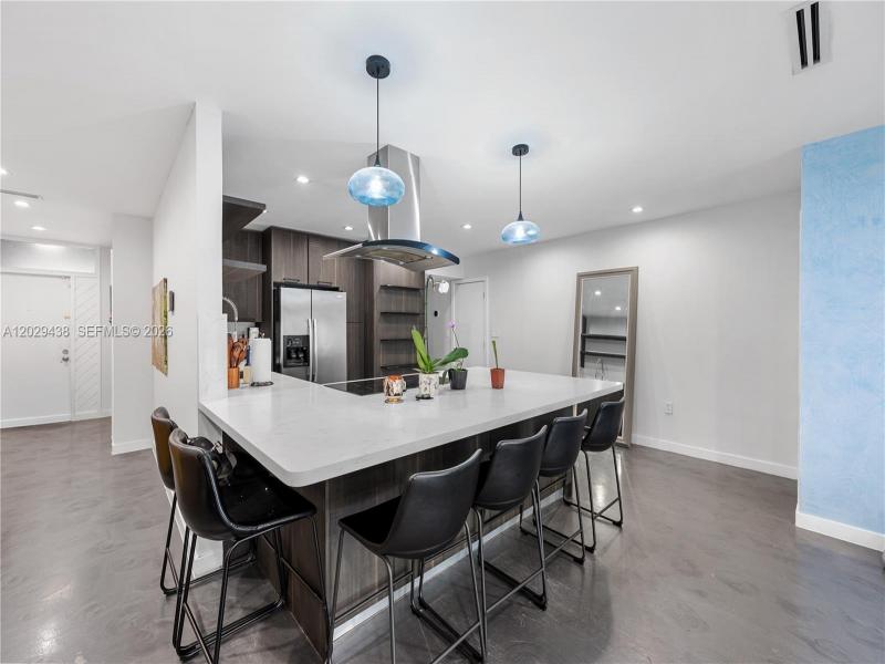 Property photo # 6