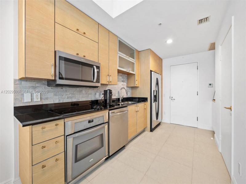 Property photo # 8