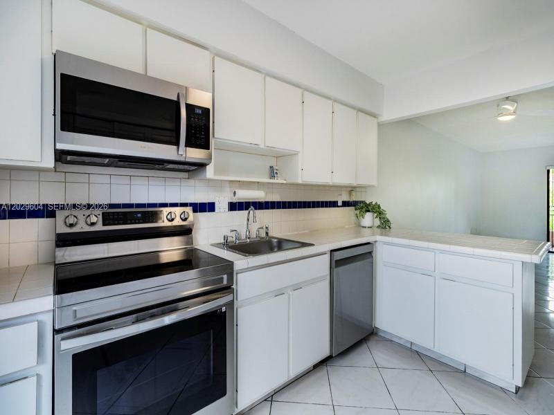 Property photo # 7