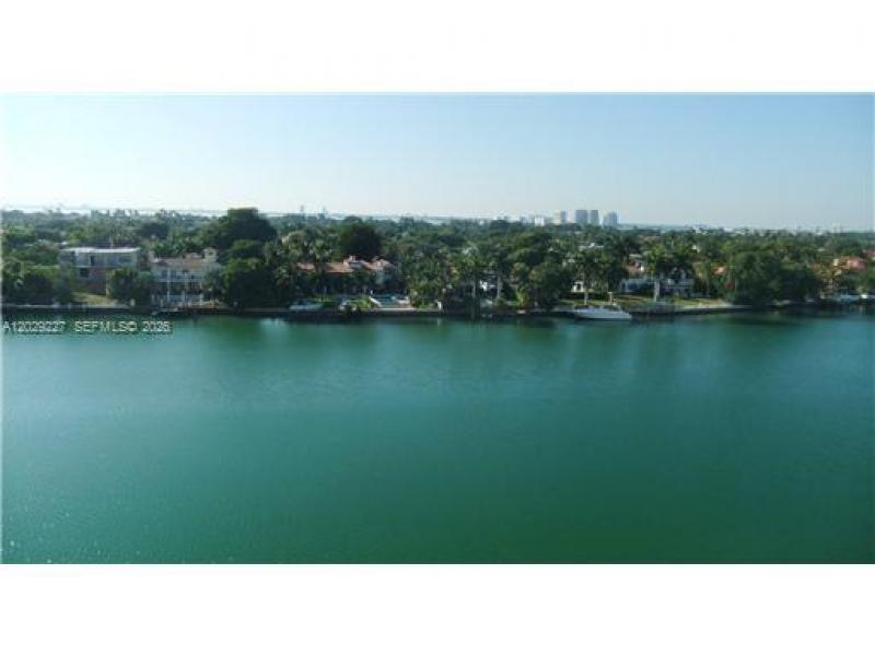 Comprar apartamento en Seacoast 5700 8K