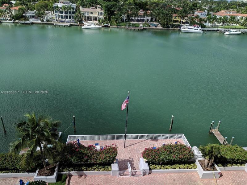 Seacoast 5700 Apt #8K