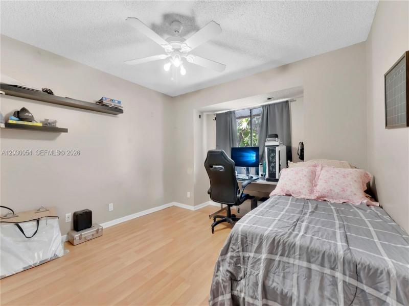 Property photo # 9