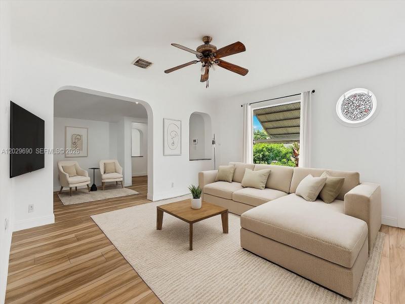Property photo # 0