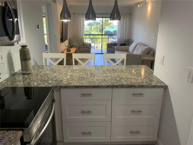 Property photo # 9