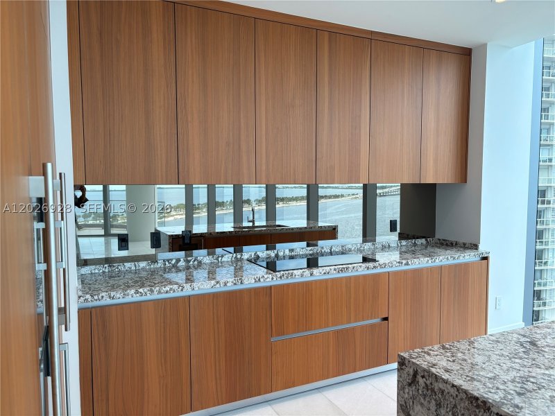 Alquiler de apartamento en Una Residences at Brickell 901