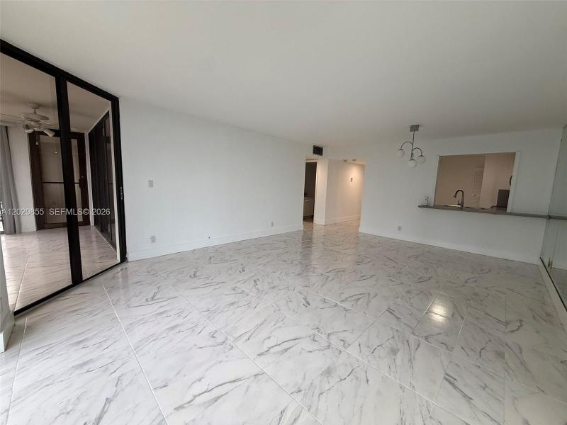 Condo for sale at Brickell Place II D610
