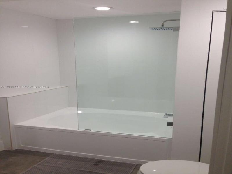 Comprar apartamento en Village by the Bay 4206